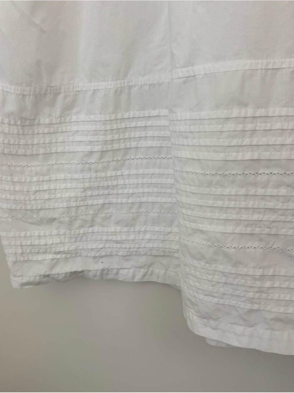Vintage Bloomingdales White cotton drop waist dress with pleated detail - Picture 8 of 8